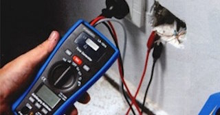 Подключение и монтаж ретро проводки в деревянном доме от 1560 рублей в Городце